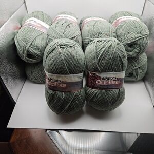 10 - Vtg Discontinued Patons Canadiana Natural Green Tweed Worsted Yard